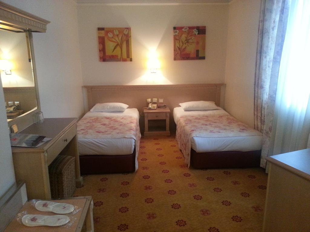 Grand Medya Hotel Κωνσταντινούπολη Εξωτερικό φωτογραφία